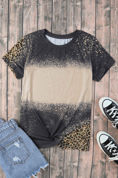 Blank Apparel - Camiseta blanqueada con detalle de leopardo gráfico en blanco gris