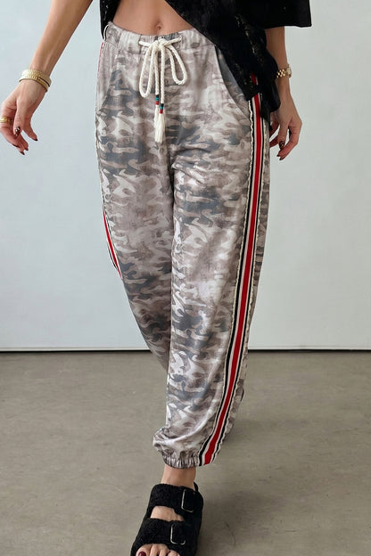 Green Camouflage Print Striped Side Panel Patchwork Drawstring Pants