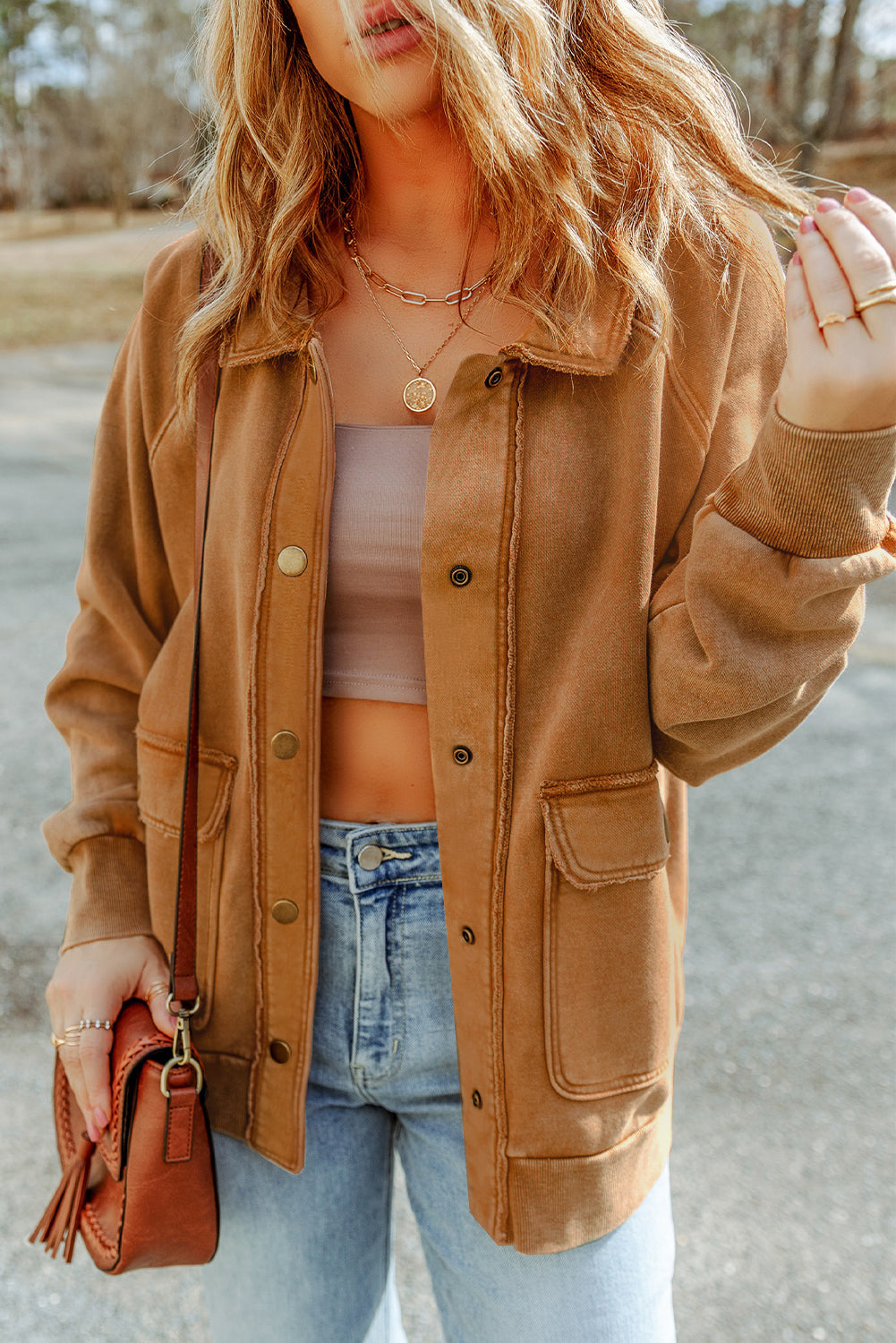 Chaqueta con botones y bolsillo con solapa lavada vintage roja