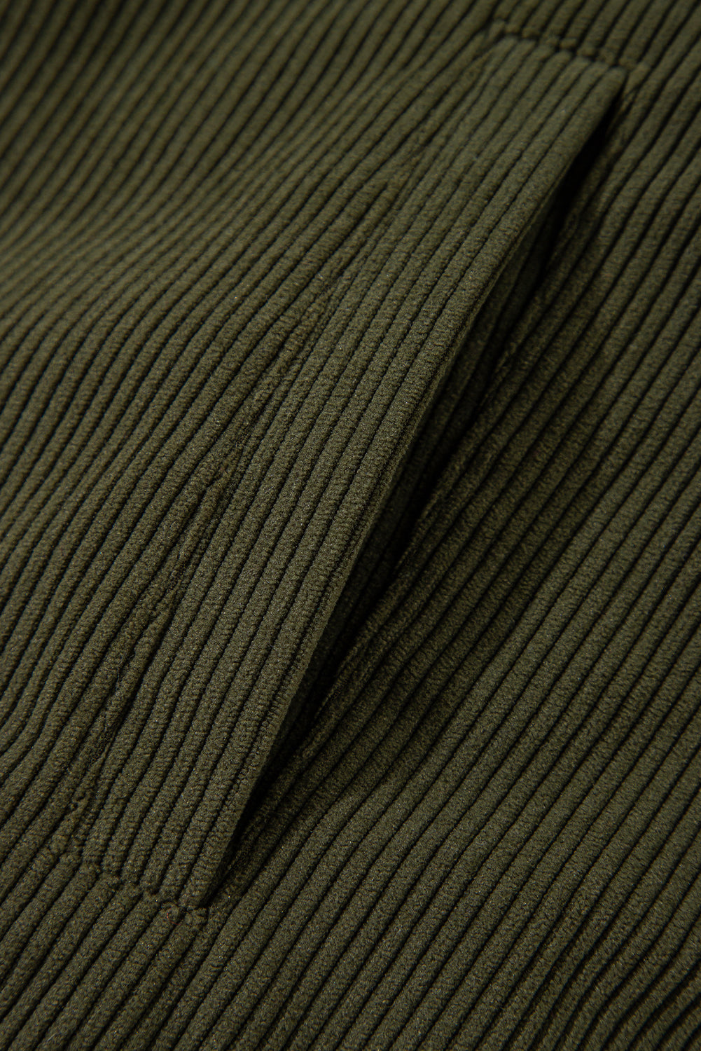 Blouson aviateur boutonné en velours côtelé vert brume avec patchwork