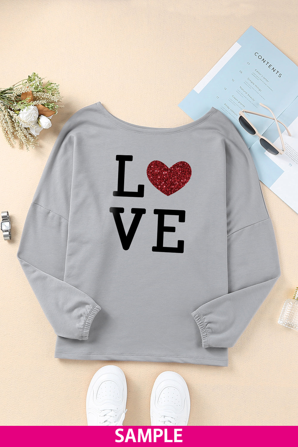 Haut ample à col large et manches chauve-souris 