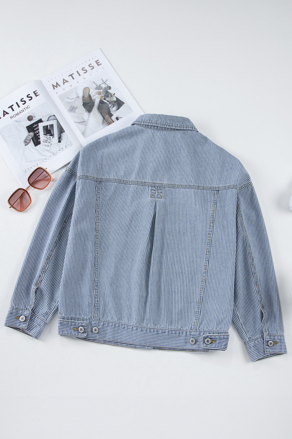 Veste en jean oversize délavée à rayures bleu ciel et poches