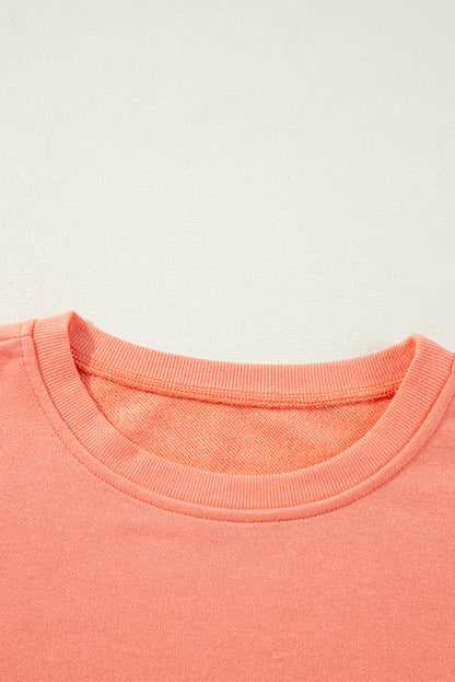 Sweat-shirt ample à col rond et manches rayées avec motif flamant rose arc-en-ciel