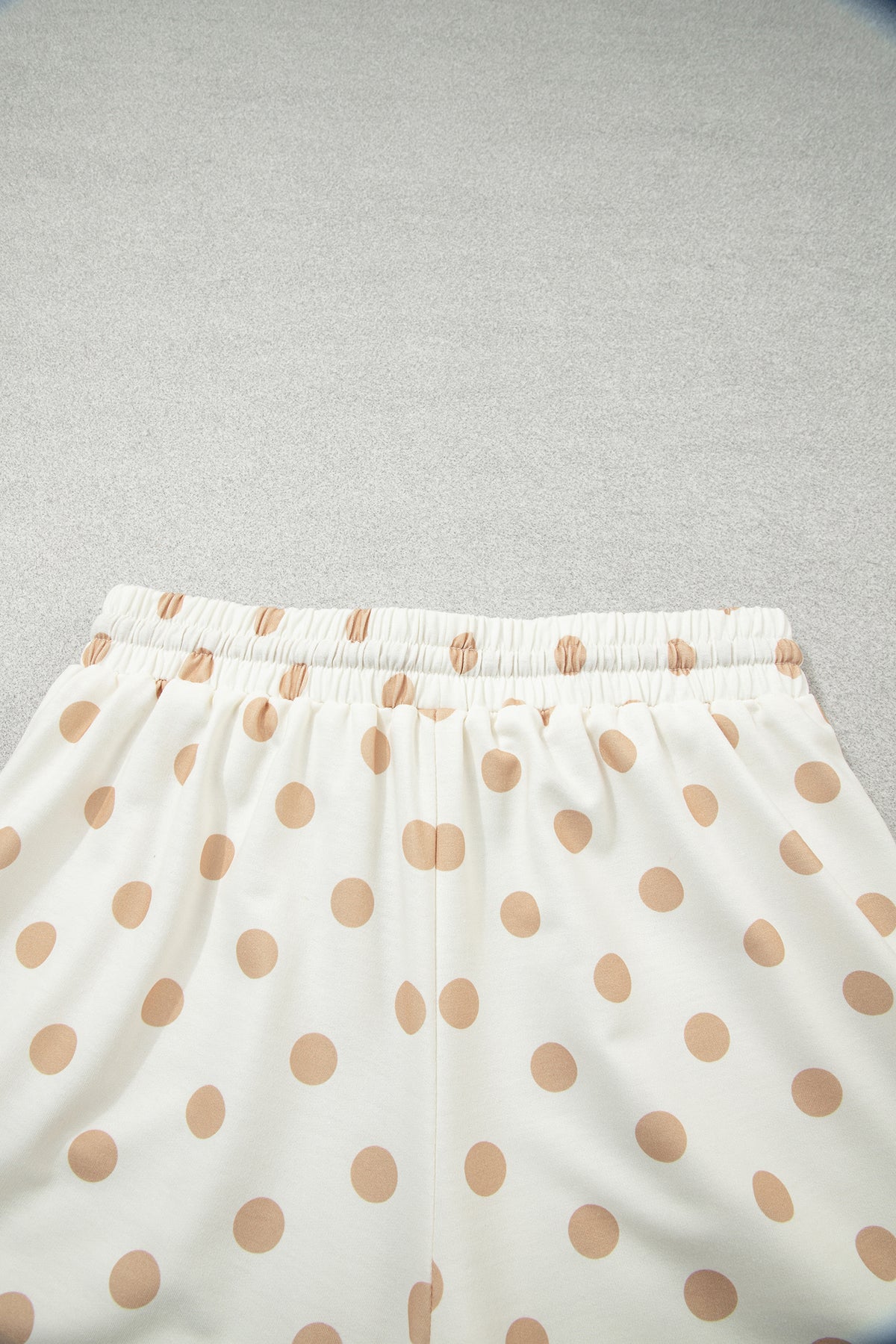 Khaki Polka Dot Drop Shoulder Polo Loose Pullover Patch Pocket Casual Shorts Set