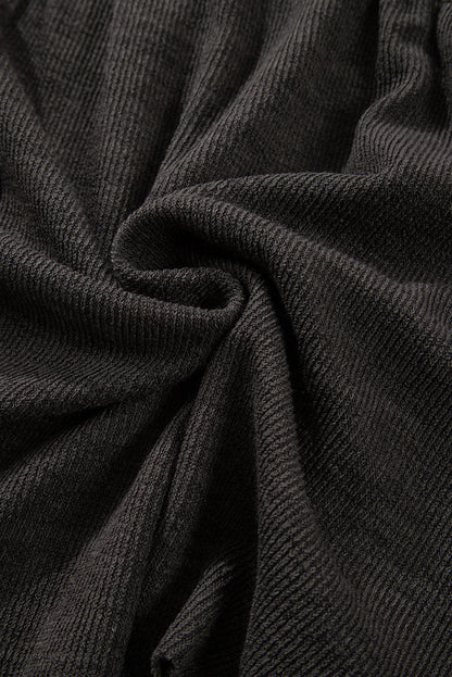 Haut à capuche asymétrique vert laurier à manches larges et textures contrastées