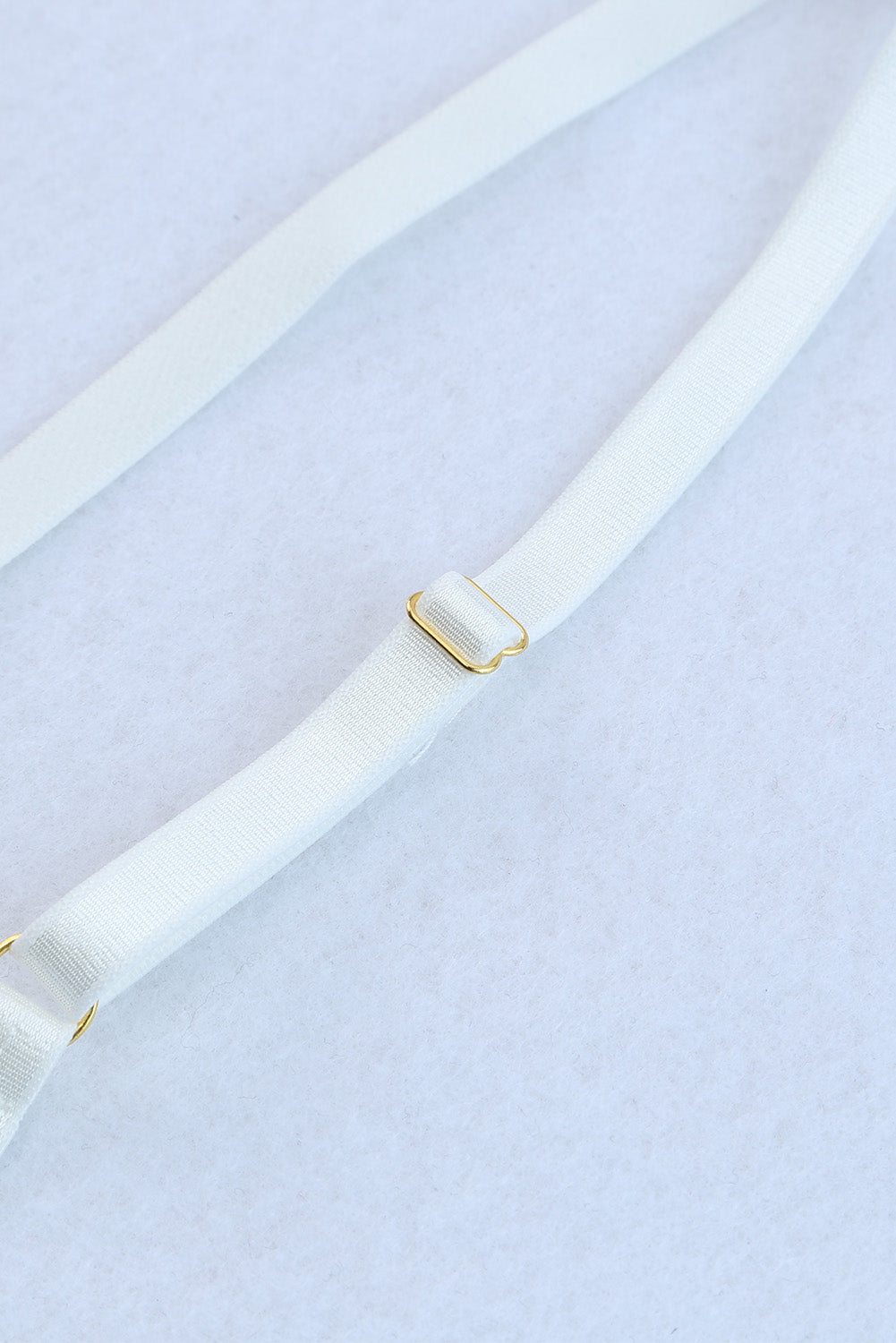 3 piezas set de lencería de malla de encaje con liguero de plumas 