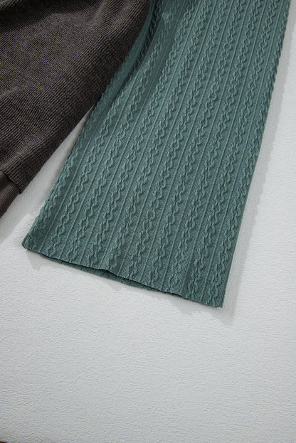 Haut à capuche asymétrique vert laurier à manches larges et textures contrastées