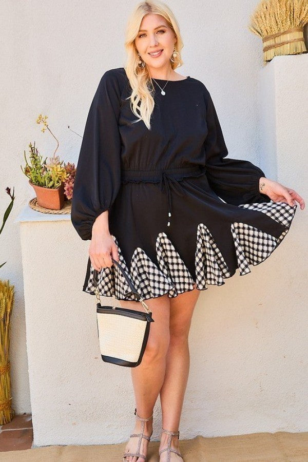 Round Neck 3/4 Bubble Sleeve Gingham Ruffle Romper – alternate view