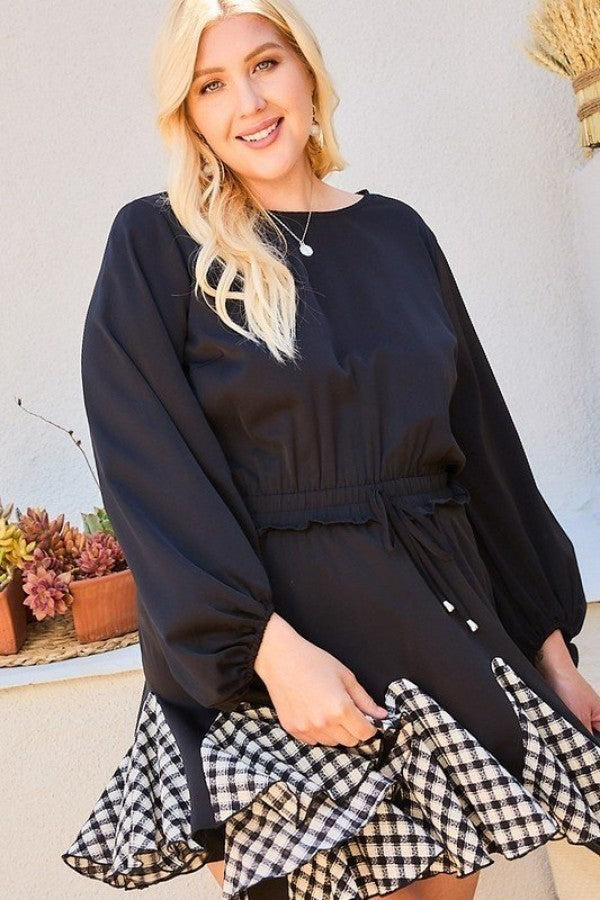 Round Neck 3/4 Bubble Sleeve Gingham Ruffle Romper – alternate view
