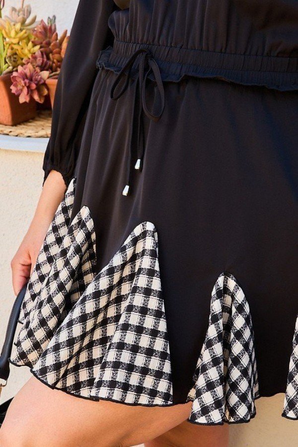 Round Neck 3/4 Bubble Sleeve Gingham Ruffle Romper – alternate view
