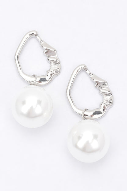 Faux Pearl Metal Earring – alternate view