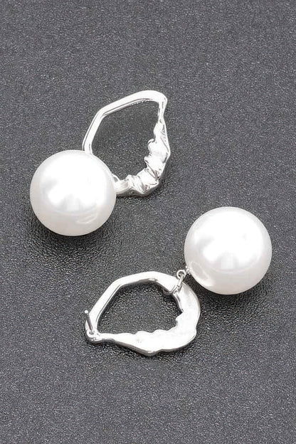 Faux Pearl Metal Earring – alternate view