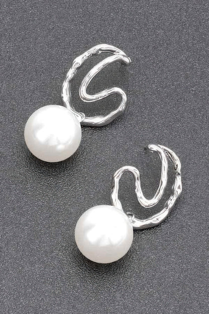 Faux Pearl Metal Earring – alternate view