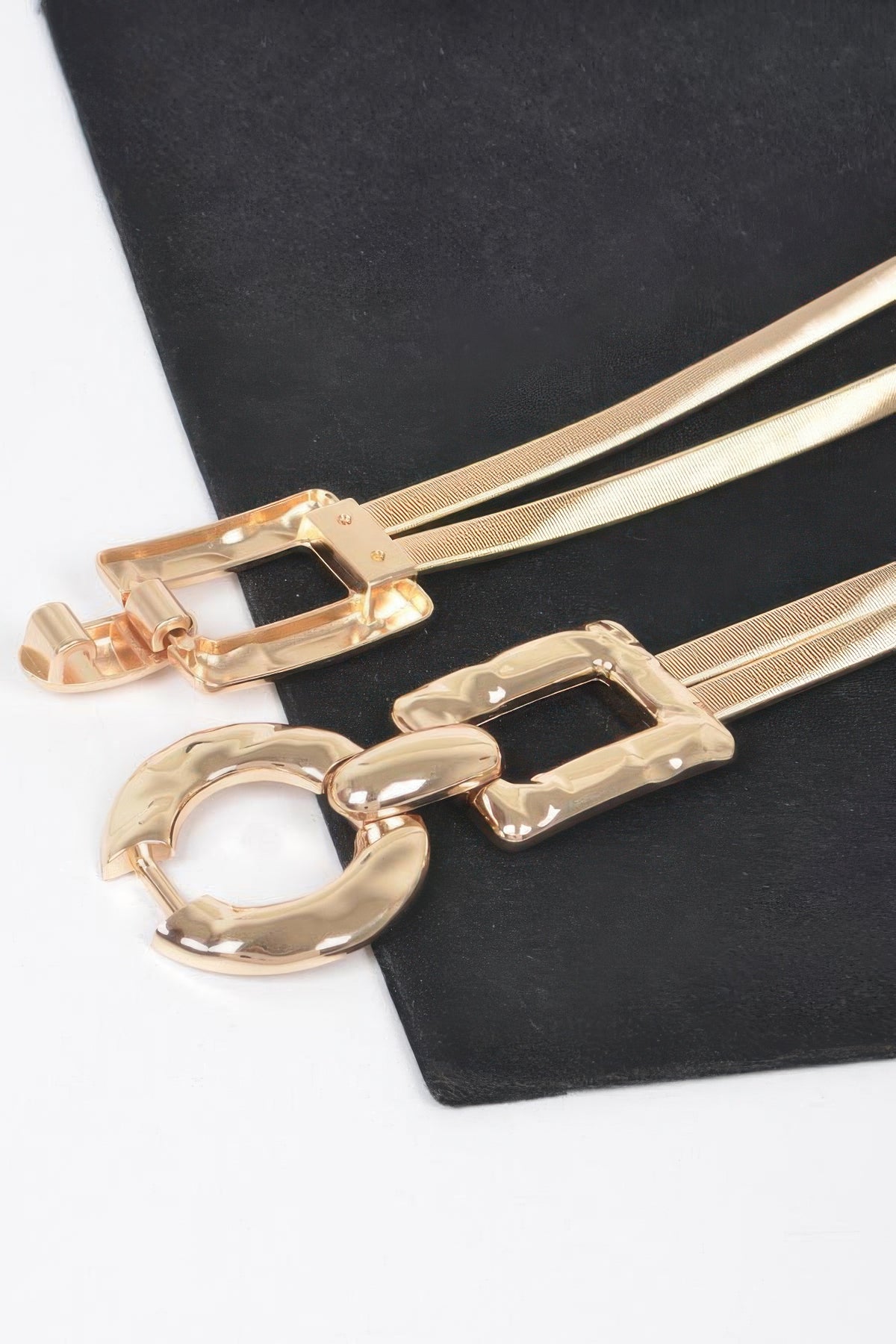 Hammered Metal Buckle Stretch Belt – alternate view
