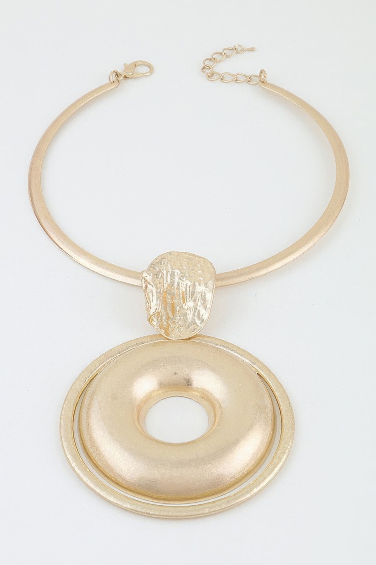 Polished Modern Disc Choker Necklace
