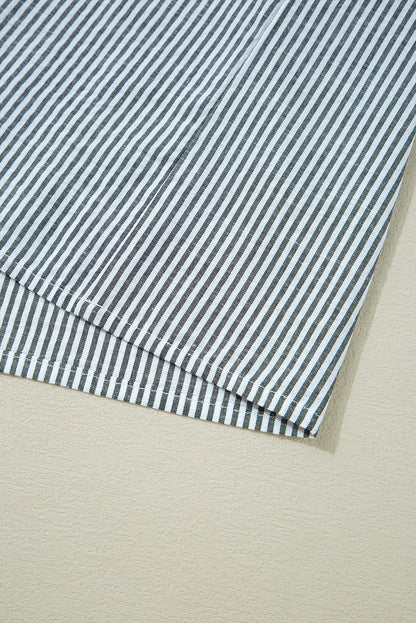 Robe courte noire à rayures et à fleurs, col en V, manches longues