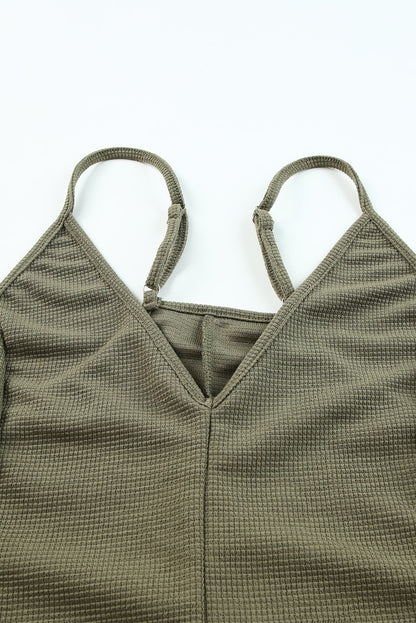 Mono casual texturizado sin mangas con cuello en V y bolsillos