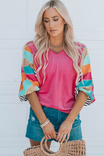 Haut à manches bouffantes et à rayures colorées