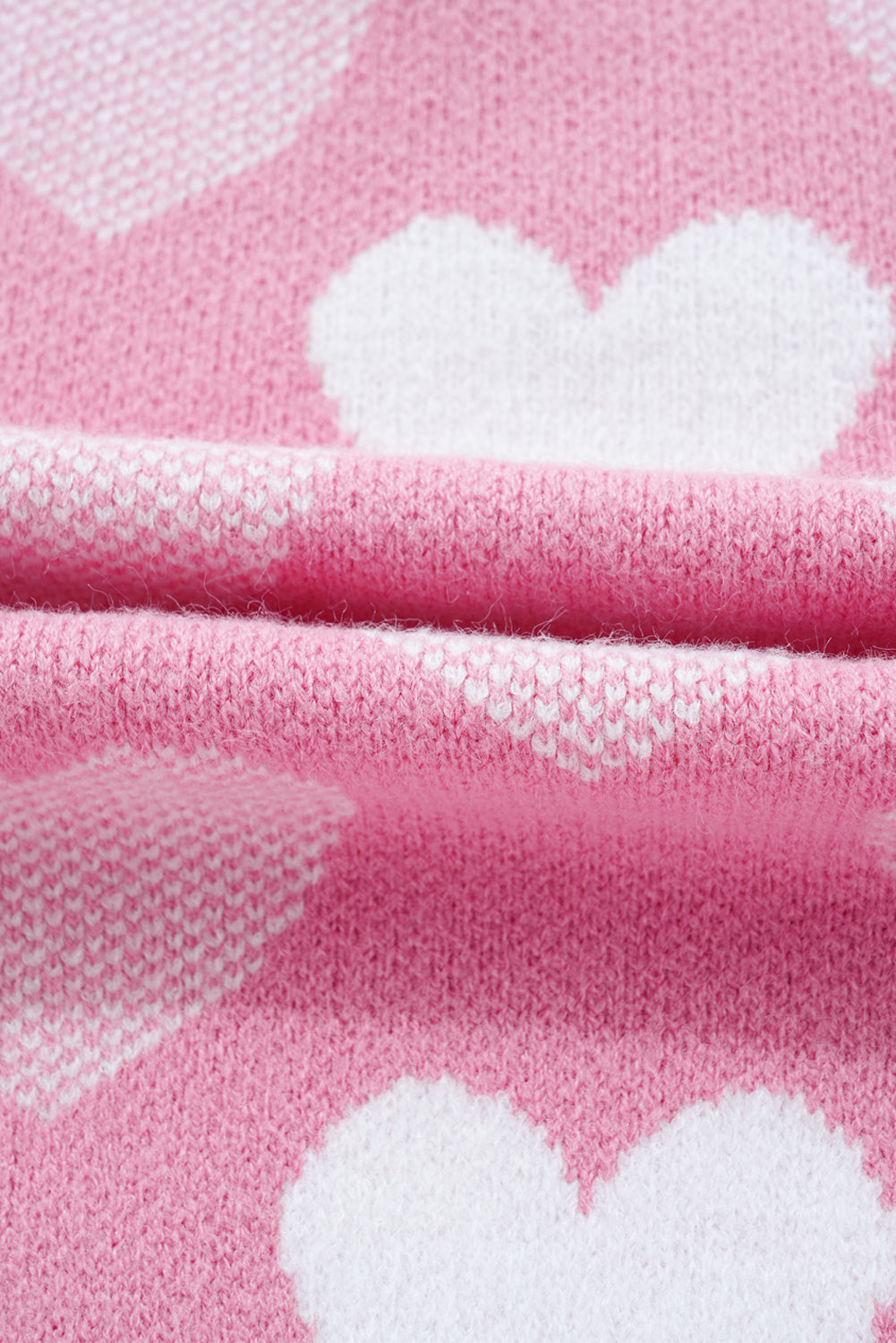 Pull ras du cou rose à imprimé cœur perlé pour la Saint-Valentin