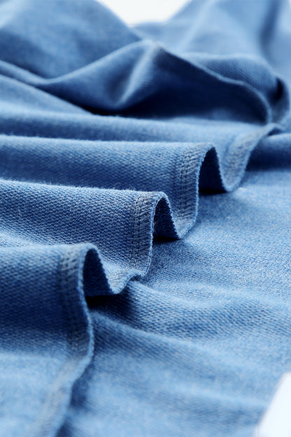 Camiseta de manga corta con cuello en V y lavado mineral