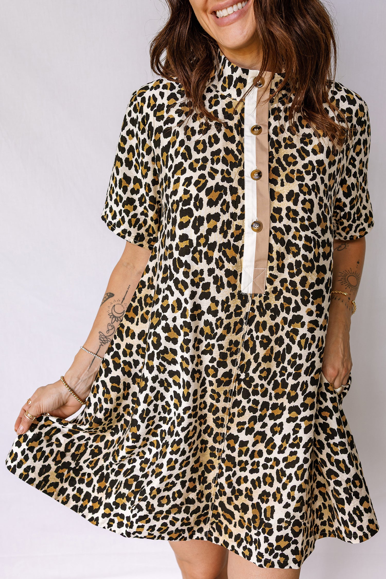 Multicolour Half Buttons Short Sleeve Loose Leopard Mini Dress with Pockets