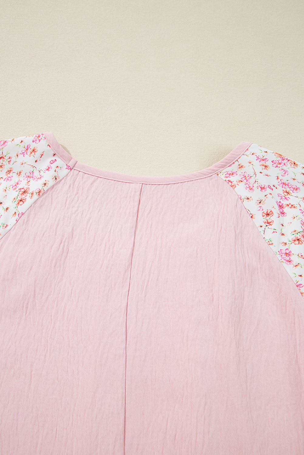 Chemisier grande taille à manches longues et patchwork floral rose contrasté