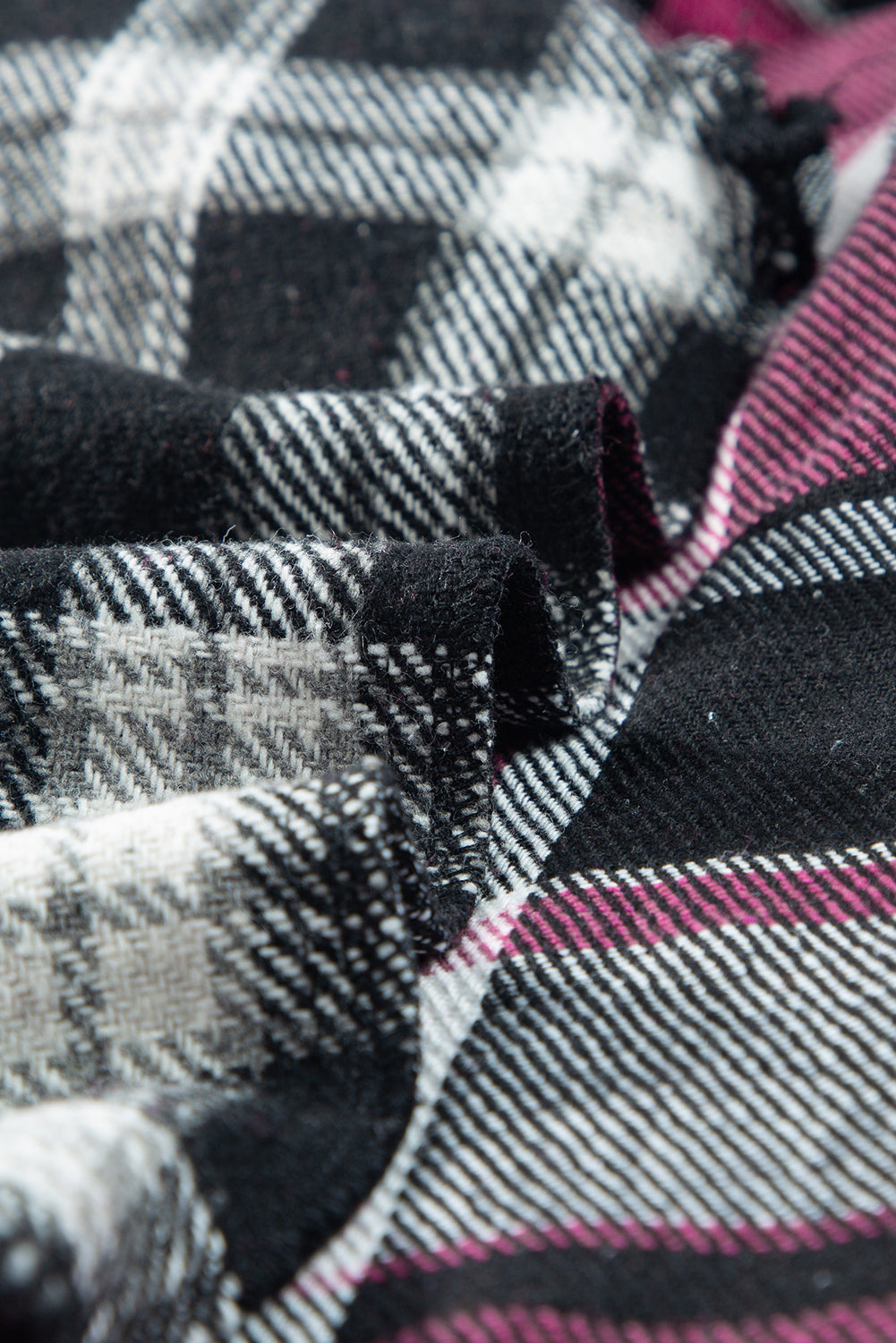 Veste ample à carreaux noirs et blocs de couleurs