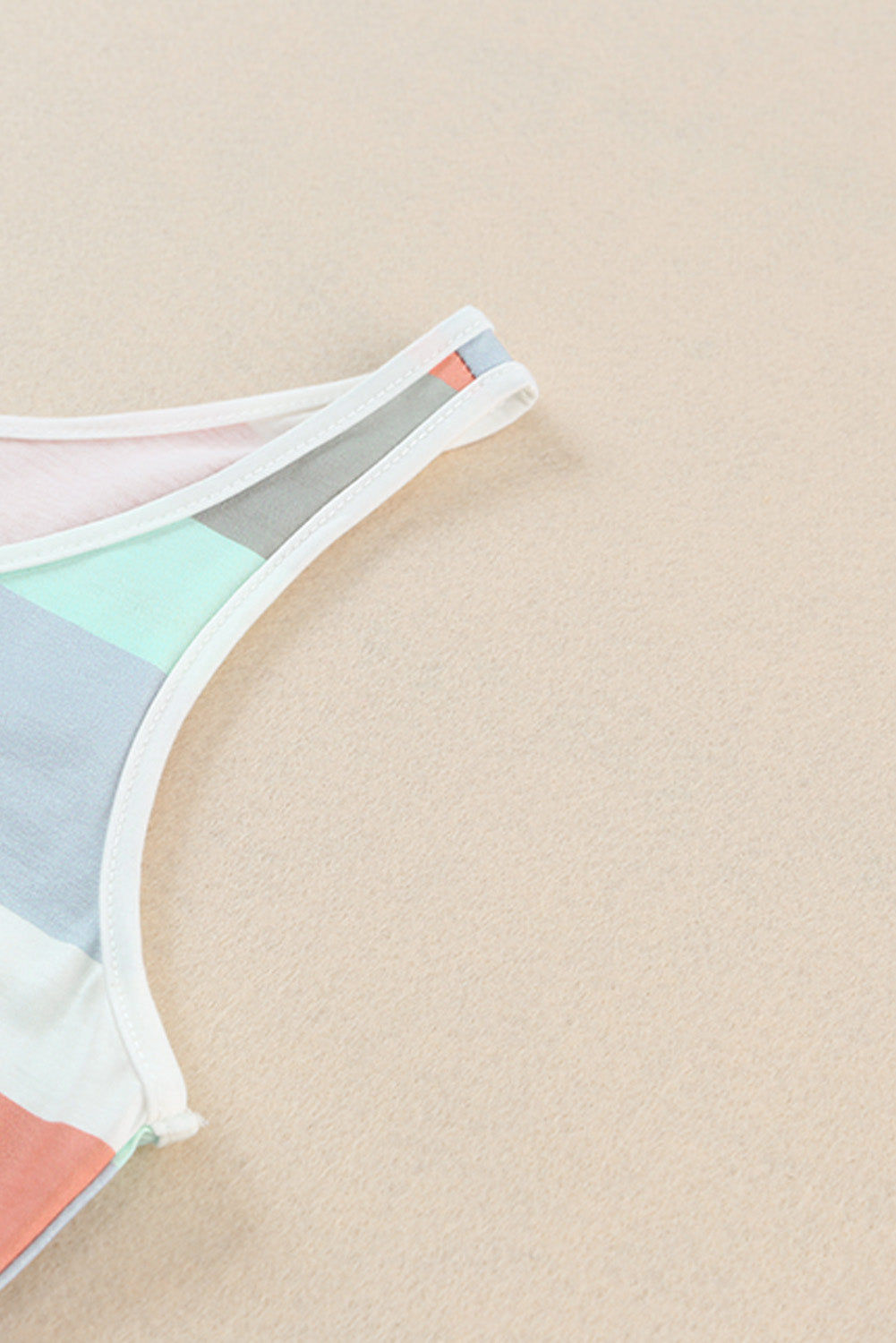 Débardeur à rayures multicolores et col cranté