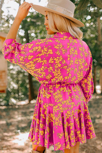Robe courte fluide à imprimé floral rose avec cordon de serrage