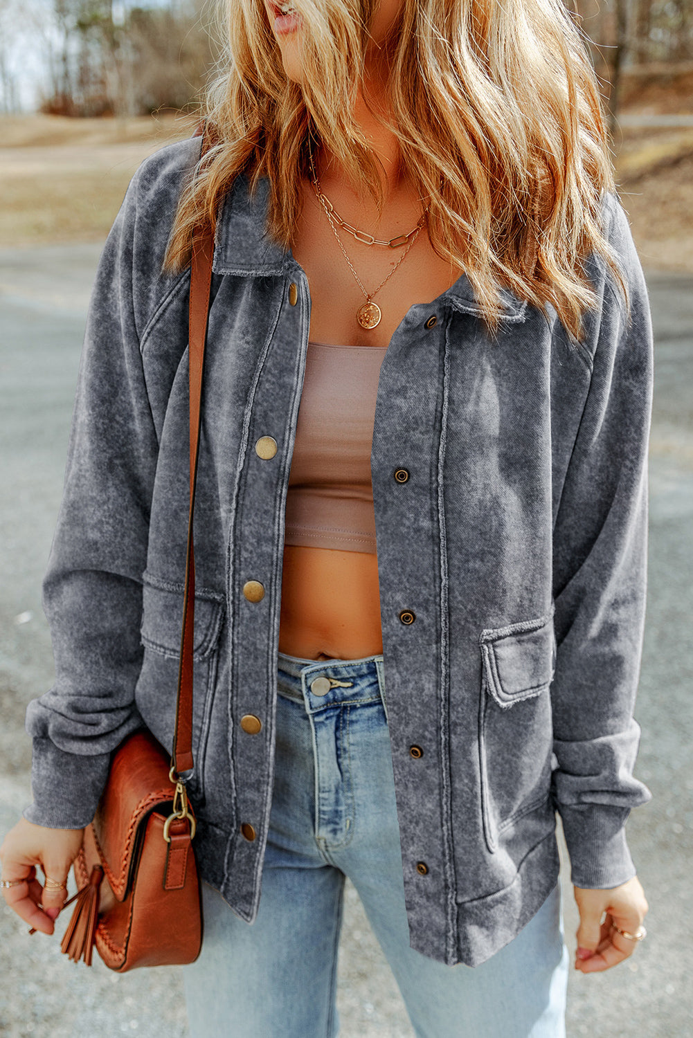 Chaqueta con botones y bolsillo con solapa lavada vintage roja