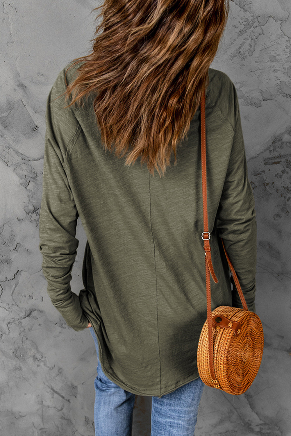 T-shirt graphique vert à manches trouées et motif sapins de Noël joyeux