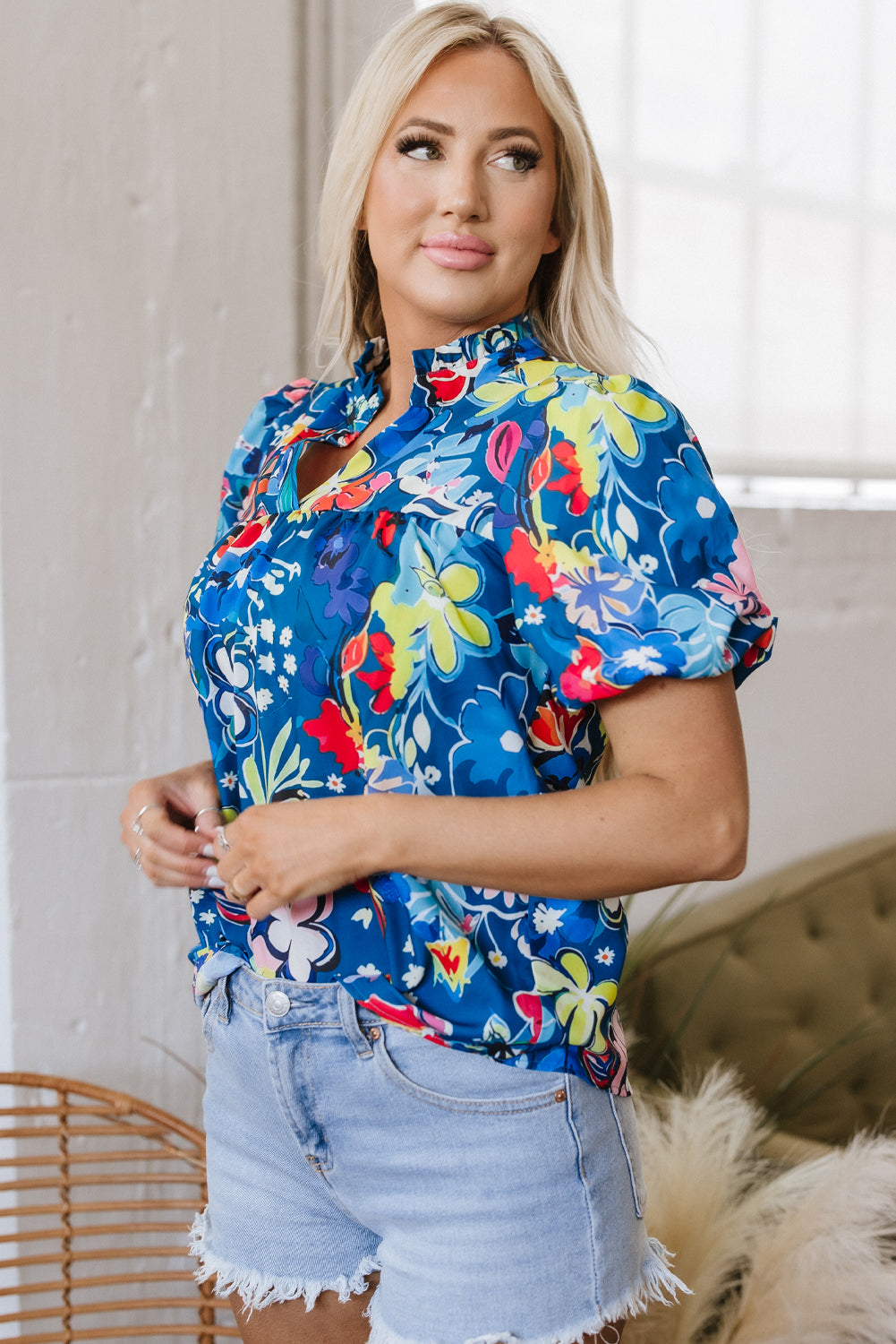 Blue Flower Print Collared V Neck Puff Short Sleeve Loose Blouse