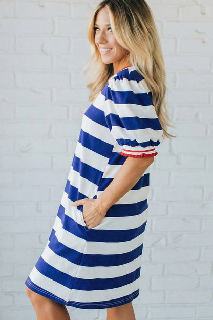 Blue Stripe Contrast Trim Round Neck Short Puff Sleeve Shift Mini Dress - Blue Stripe / L / 95%Cotton+5%Elastane Blue Stripe Contrast Trim Round Neck Short Puff Sleeve Shift Mini Dress - Blue Stripe / L / 95%Cotton+5%Elastane