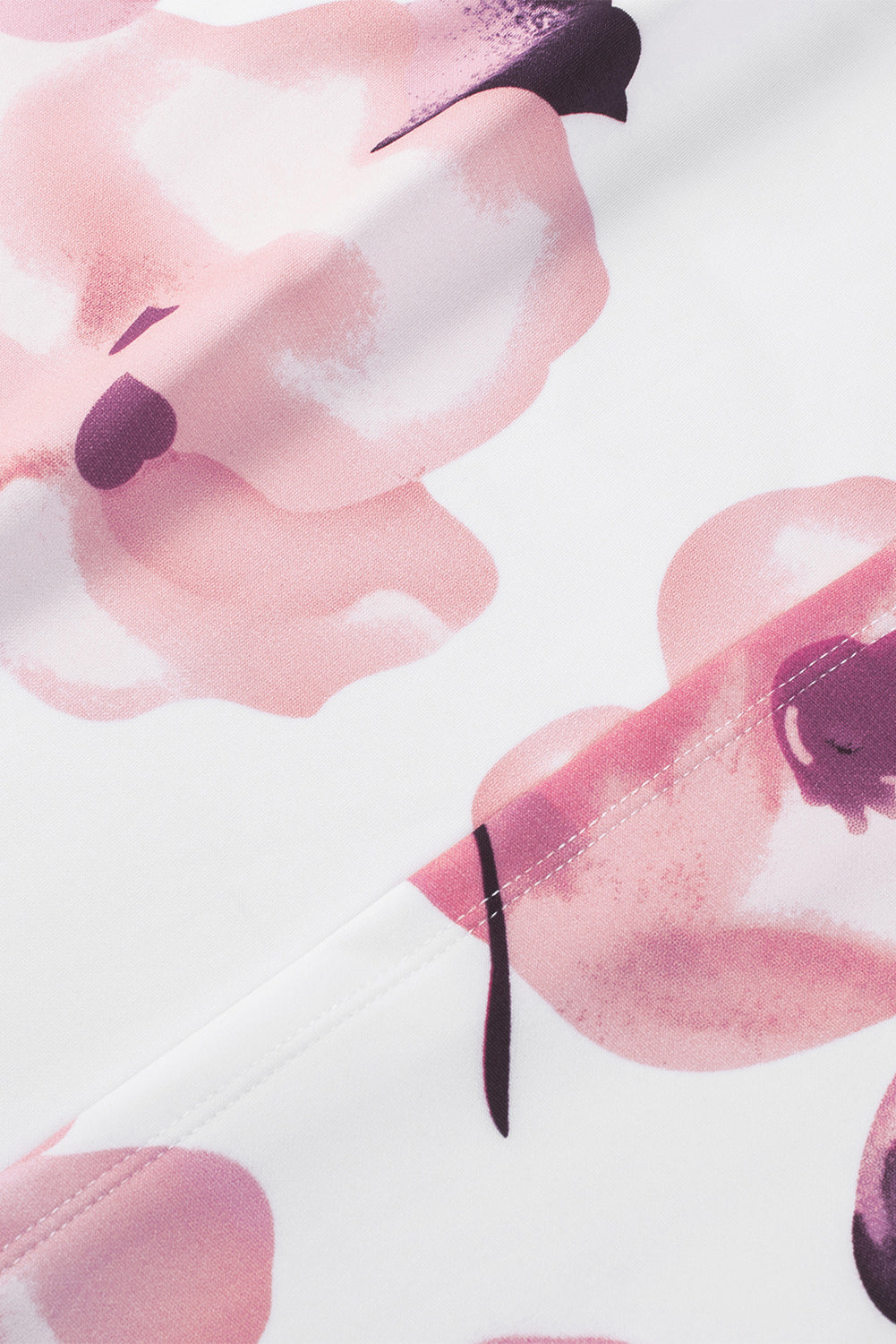 Robe mi-longue moulante fendue à épaules dénudées et imprimé floral bleu foncé