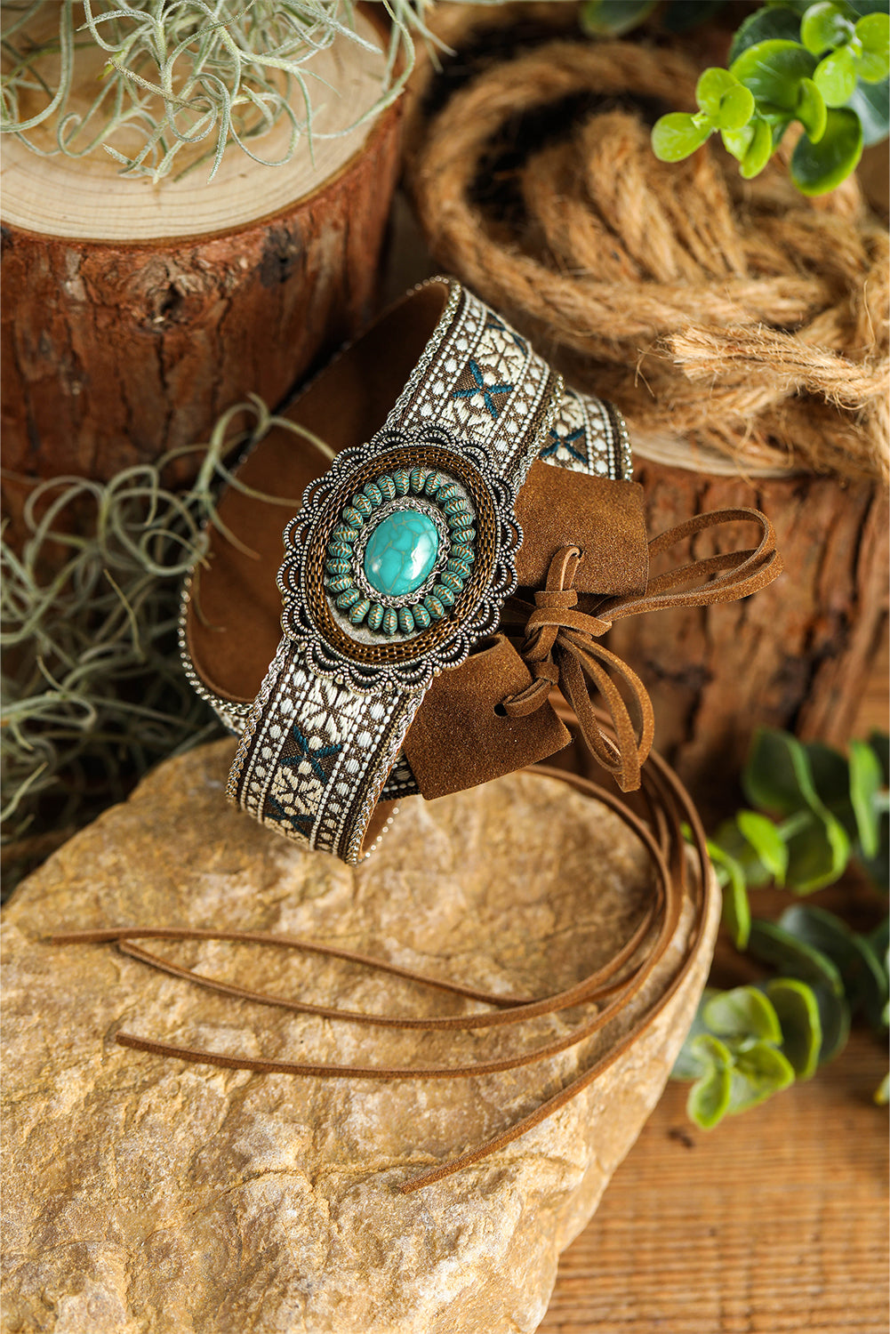 Bandeau de chapeau en cuir PU à lacets bleu clair avec motif western et décor turquoise