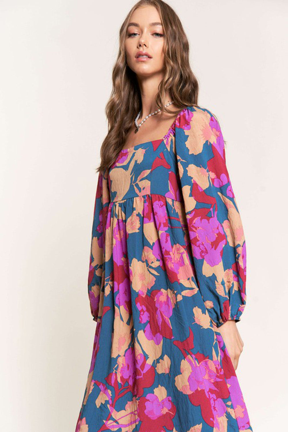 Robe taille haute à volants et col carré à imprimé floral multicolore 