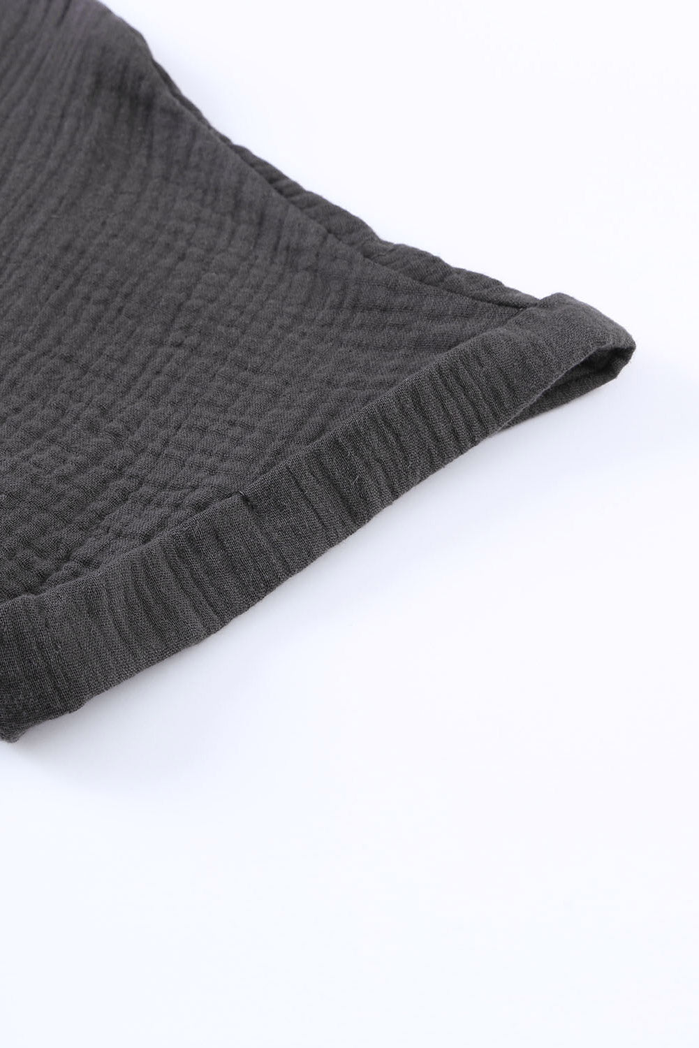 Minivestido babydoll enrollable de manga corta con cuello en V