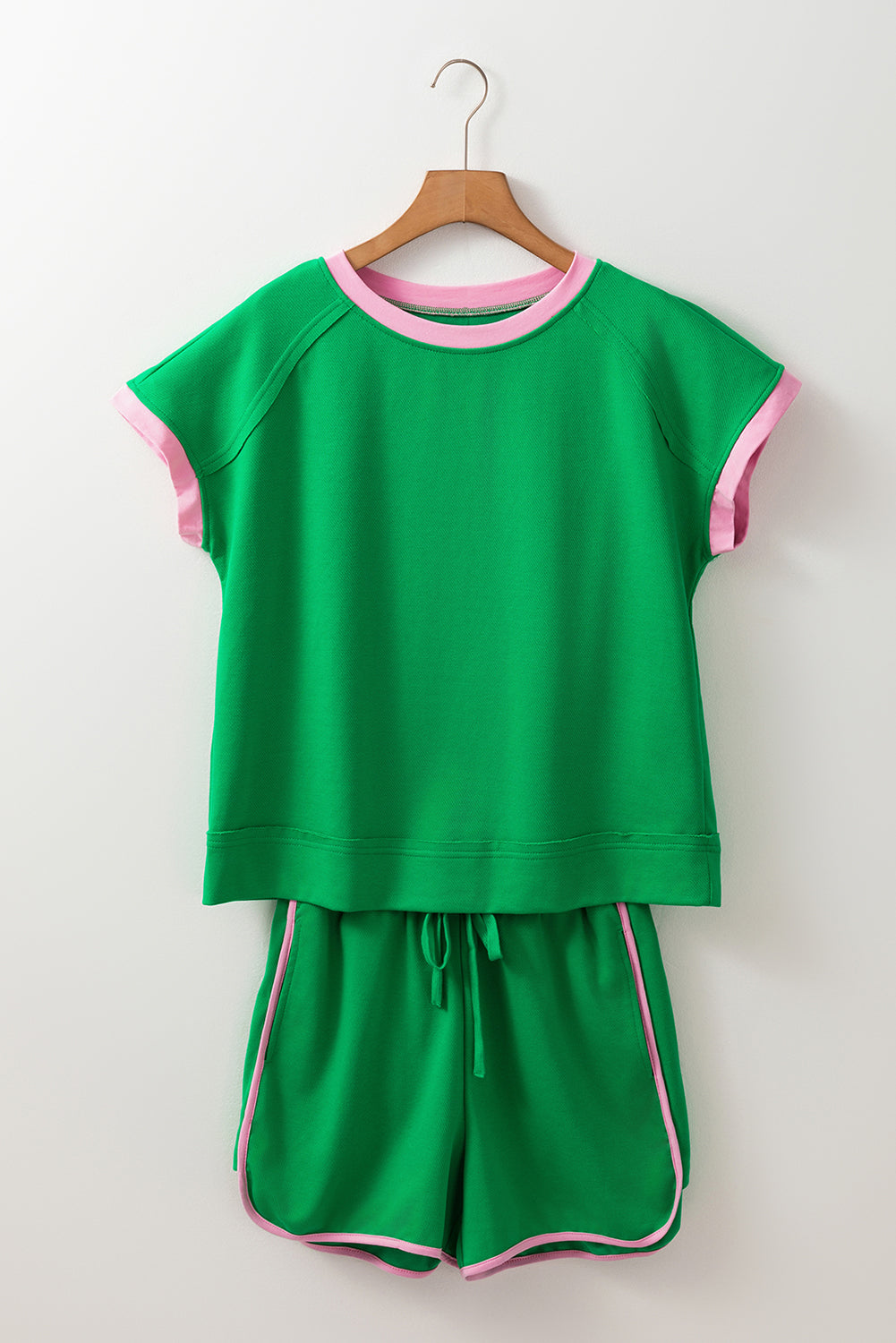 Ensemble t-shirt ras du cou et short texturés bicolores vert vif