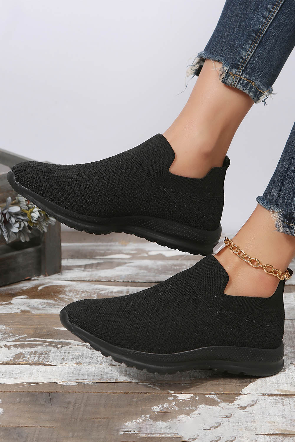 Breathable Knit Minimalist Slip-On Shoes