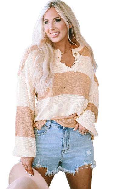 Jersey henley alto-bajo deshilachado con bloques de color caqui de gran tamaño 