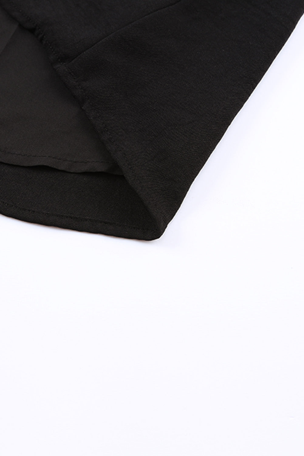 Gilet à col en V et épaules nouées 