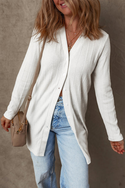 Cardigan tunique boutonné côtelé blanc uni