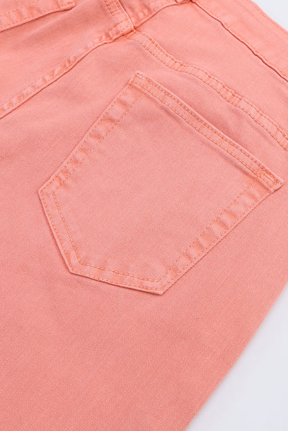 Jeans con bolsillo en pierna recta y cintura alta 