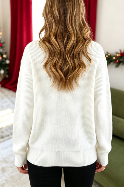 White Christmas Wreath Pattern Round Neck Casual Sweater