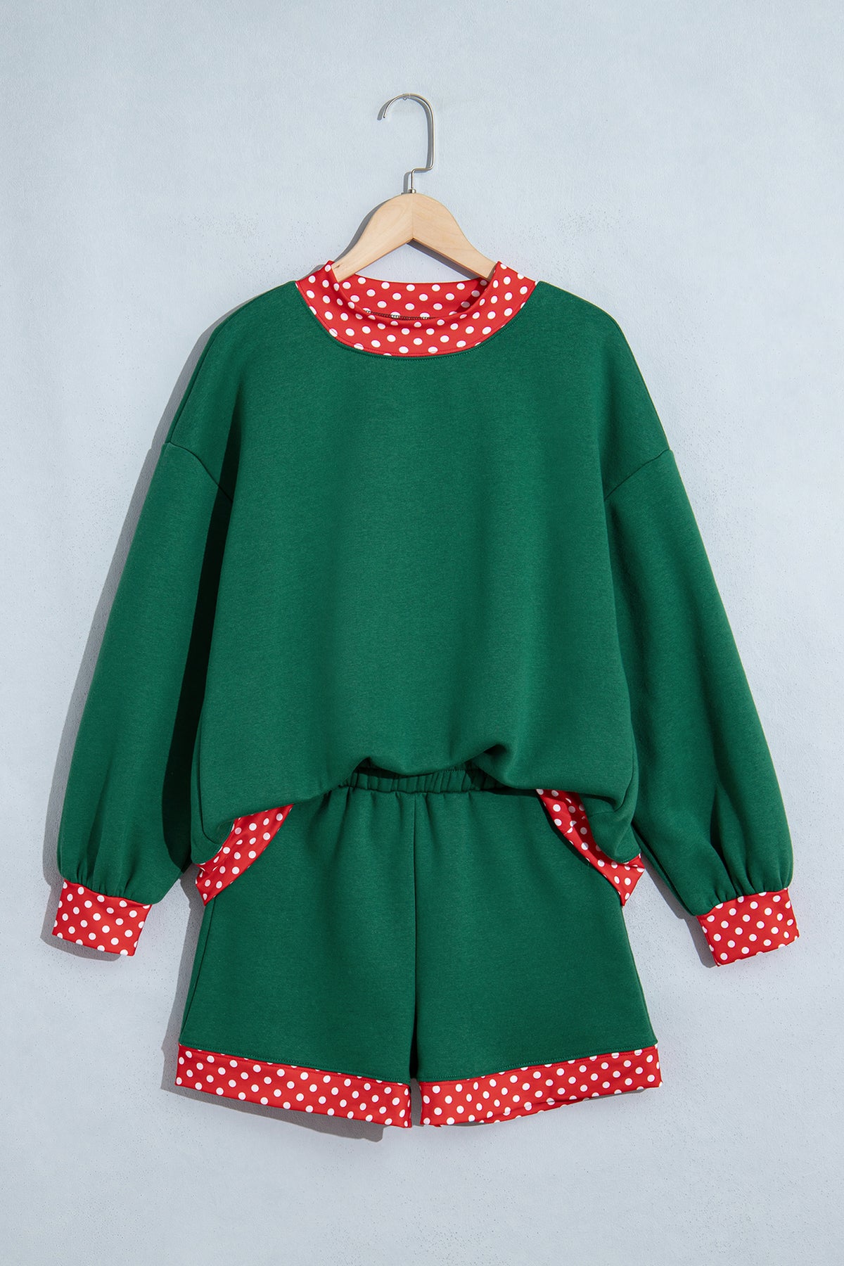 Evergreen Polka Dot Trim Baggy Pullover 2pcs Short Set