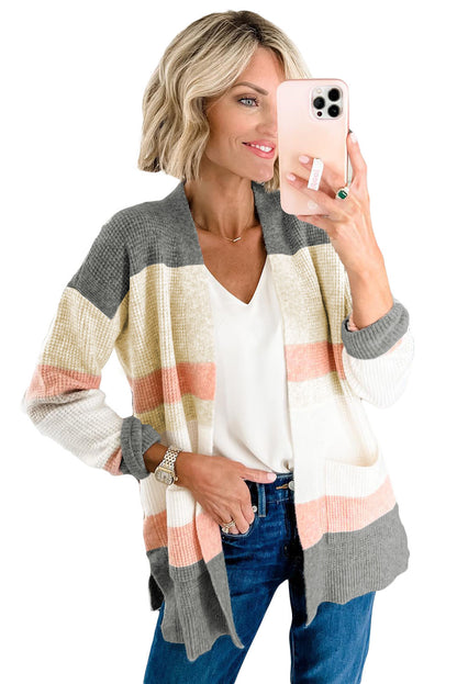 Cardigan ouvert à poches et rayures multicolores 