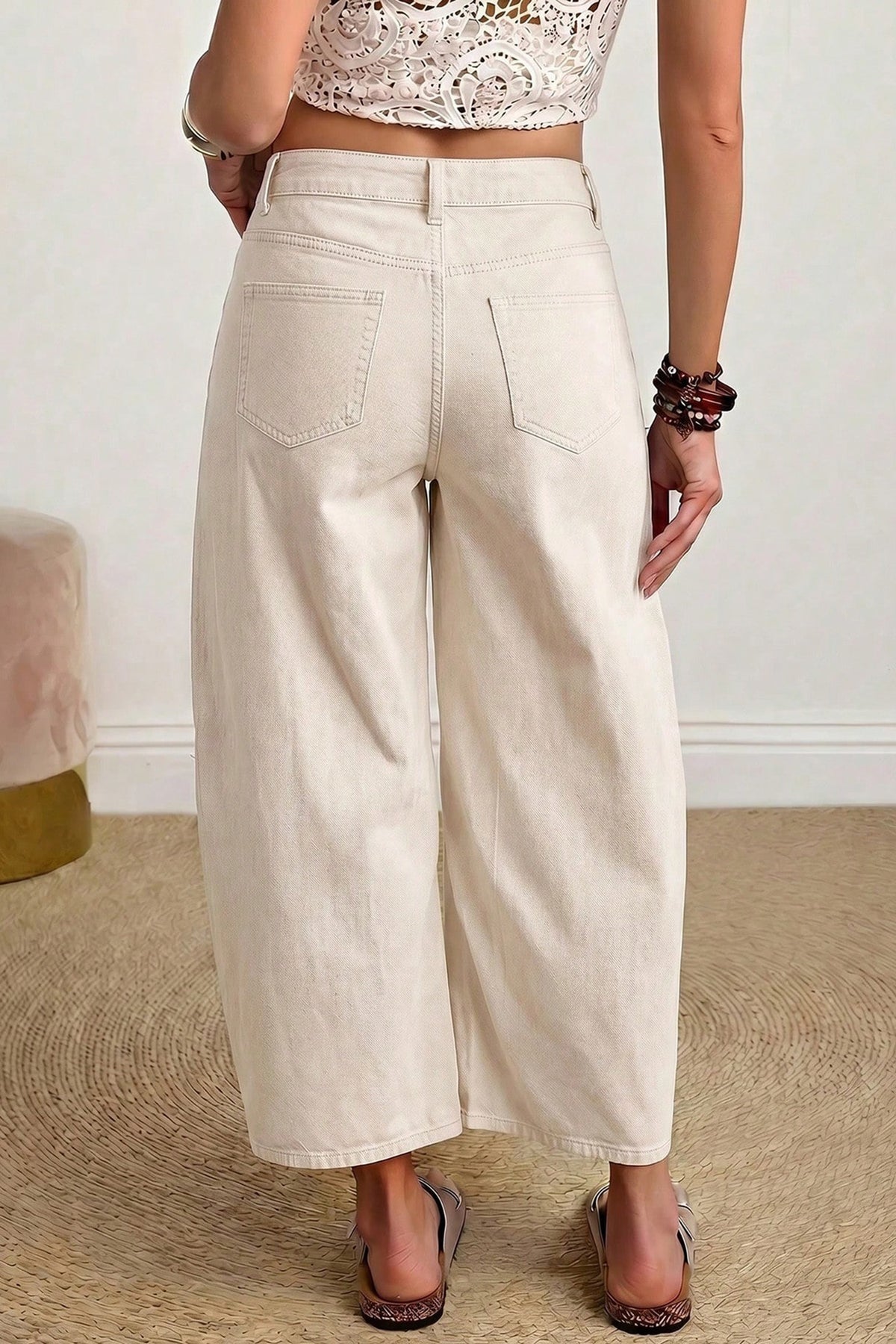 Beige Solid Color Square Patch Pocket Ankle-length Barrel Jeans