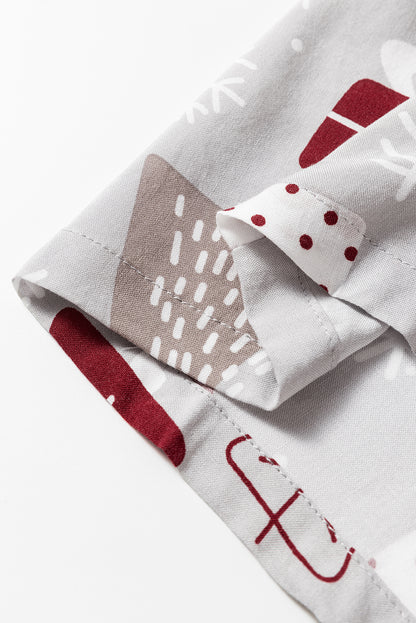 Ensemble pyjama gris clair avec chemise et pantalon imprimés de Noël