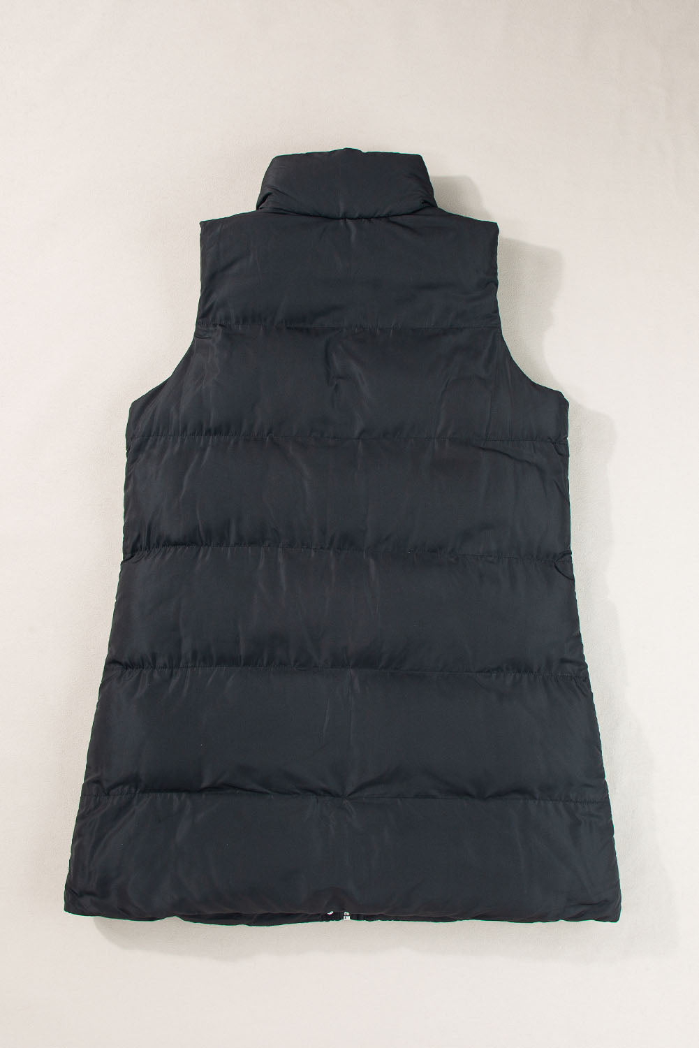 Gilet long noir coupe-vent avec fermeture éclair et poches