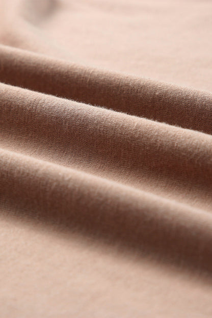 Top caqui de talla grande con bloques de color y canesú de leopardo 